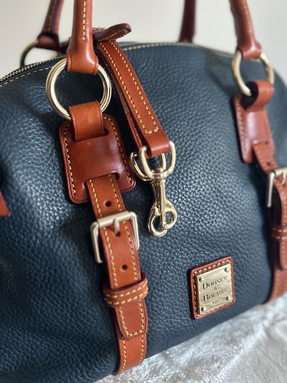 Dooney & Bourke Pebble Leather Bristol Satchel in Navy Blue EUC - Picture 14 of 15